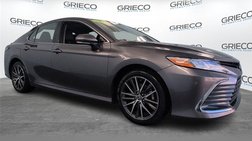 2023 Toyota Camry Hybrid XLE