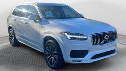 2021 Volvo XC90 T6 Momentum 7-Passenger