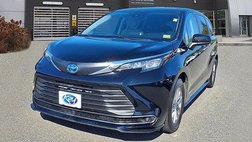 2021 Toyota Sienna LE 8-Passenger