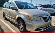 2012 Chrysler Town and Country Touring