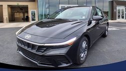 2025 Hyundai Elantra Hybrid 