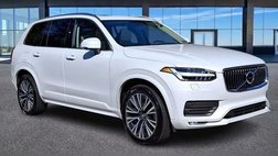 2022 Volvo XC90 T6 Momentum 7-Passenger