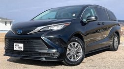 2023 Toyota Sienna LE 8-Passenger