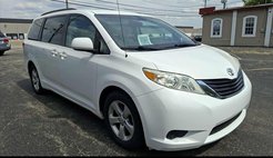 2011 Toyota Sienna LE 8-Pass V6