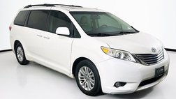 2017 Toyota Sienna XLE 8-Passenger