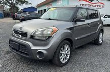 2012 Kia Soul +