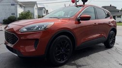 2020 Ford Escape SE