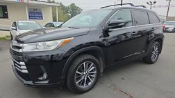2017 Toyota Highlander SE