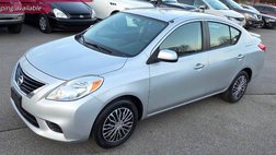 2013 Nissan Versa 1.6 SV