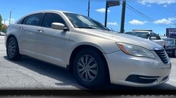 2013 Chrysler 200 LX