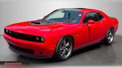 2016 Dodge Challenger R/T Shaker