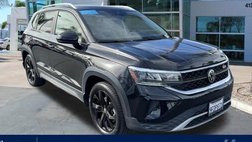 2023 Volkswagen Taos SE 4Motion