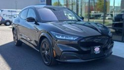 2022 Ford Mustang Mach-E California Route 1