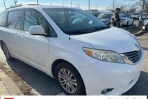 2013 Toyota Sienna XLE 7-Passenger