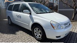 2010 Kia Sedona LX