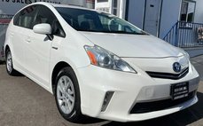 2013 Toyota Prius v Two