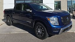 2022 Nissan Titan SV