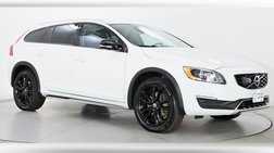 2017 Volvo V60 Cross Country T5 Platinum
