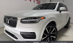 2022 Volvo XC90 T6 Momentum 6-Passenger