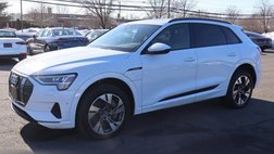 2021 Audi e-tron quattro Premium