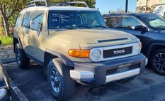2012 Toyota FJ Cruiser Base