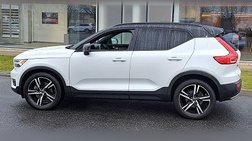2020 Volvo XC40 T5 R-Design
