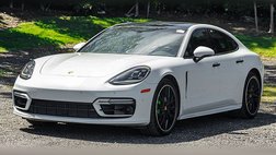 2022 Porsche Panamera 4
