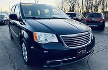 2013 Chrysler Town and Country Touring
