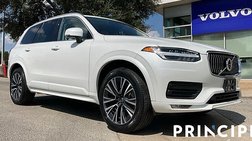 2022 Volvo XC90 T5 Momentum
