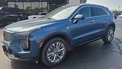 2025 Cadillac XT4 Premium Luxury