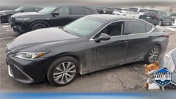 2020 Lexus ES 300h Base
