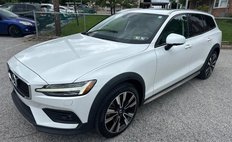 2020 Volvo V60 Cross Country T5