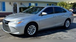 2017 Toyota Camry Hybrid LE FWD