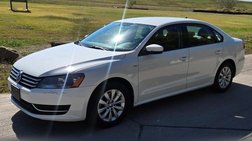 2014 Volkswagen Passat 1.8T Wolfsburg Edition