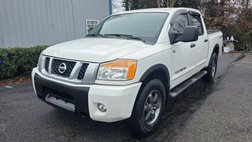 2013 Nissan Titan SV
