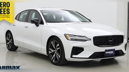 2022 Volvo S60 Recharge T8 R-Design Expression