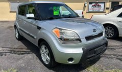 2010 Kia Soul +