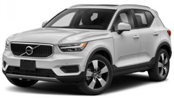 2021 Volvo XC40 T5 Momentum