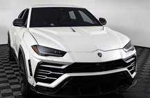 2019 Lamborghini Urus Base