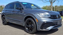 2023 Volkswagen Tiguan SE R-Line Black