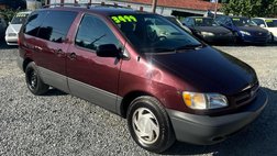 2000 Toyota Sienna LE