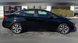 2021 Nissan Versa SR