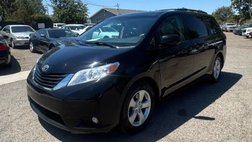 2014 Toyota Sienna LE