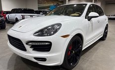 2013 Porsche Cayenne GTS
