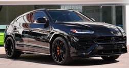 2022 Lamborghini Urus Base