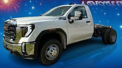2026 GMC Sierra 3500HD Pro