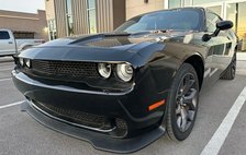 2017 Dodge Challenger SXT Plus
