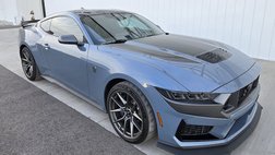 2025 Ford Mustang Dark Horse