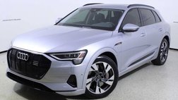 2022 Audi e-tron quattro Premium