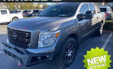 2020 Nissan Titan SV